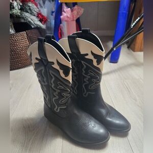 Girls Cowbody Boots Cat & Jack Size 2